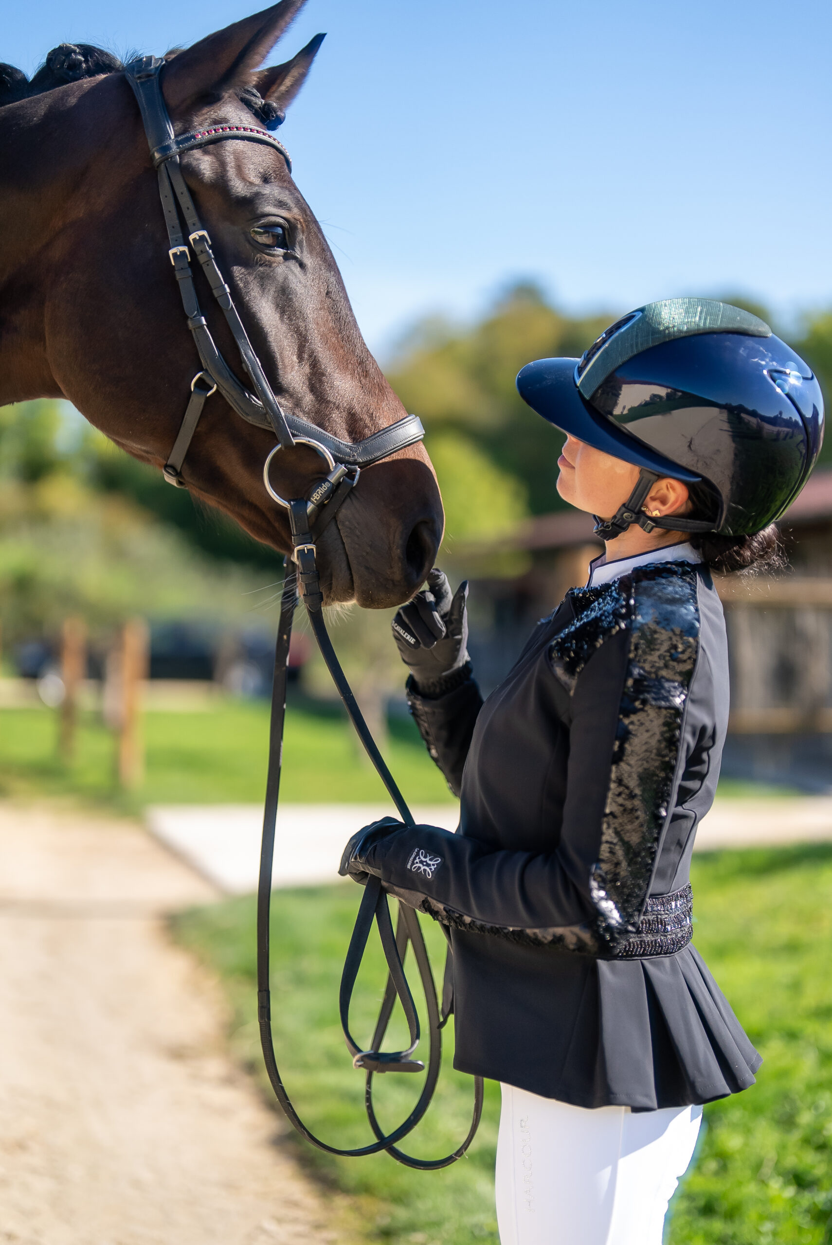 Veste de concours Couture Noire – Image 3